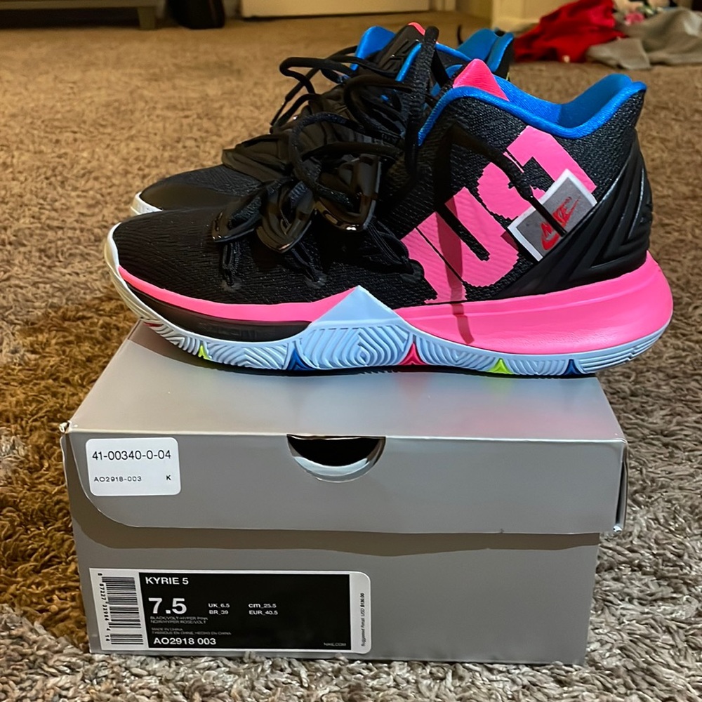Nike Kyrie 5